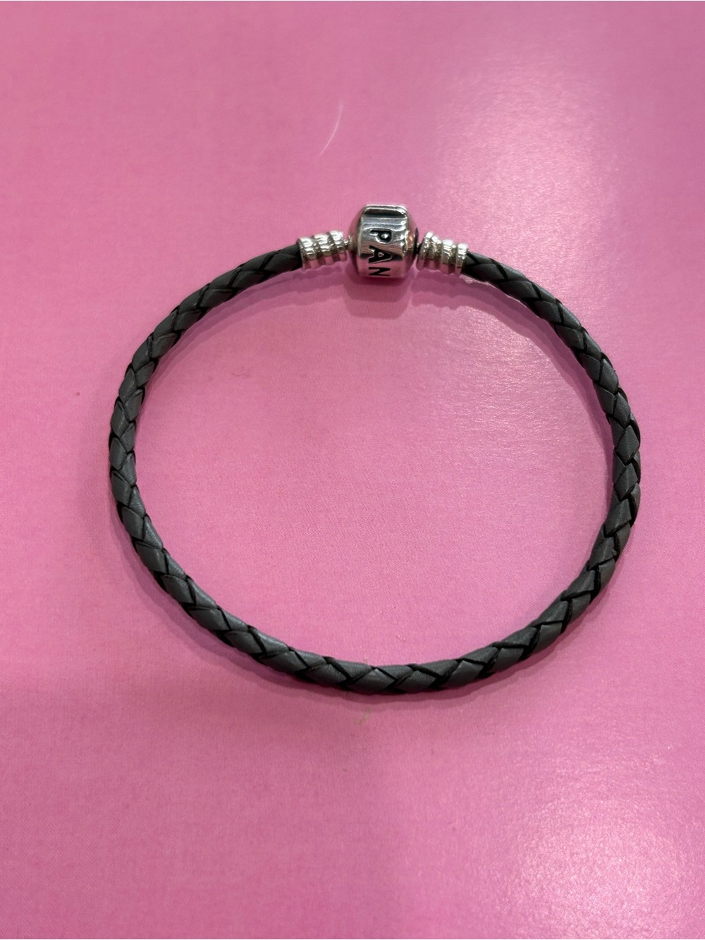RETIRED Gray Single Leather Bracelet